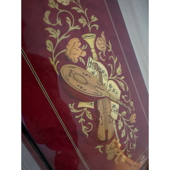 Lutèce Canon J. Pachelbel made in Paris France works perfectly no key included - Picture 9 of 10